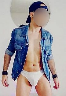 Aron Escort Masculino