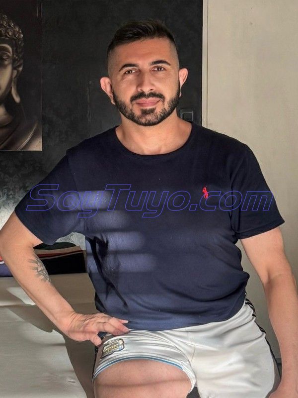 Hi, I am Javier, Welcome to my profile!