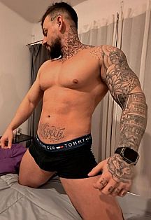 Daddy Escort Masculino