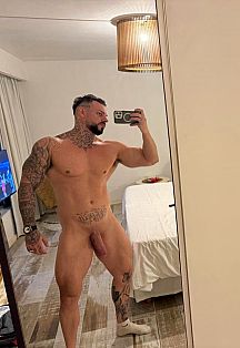Daddy Escort Masculino