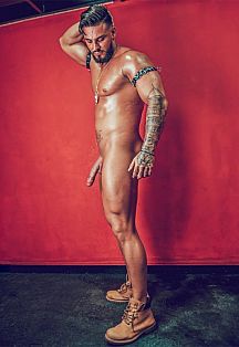 Daddy Escort Masculino