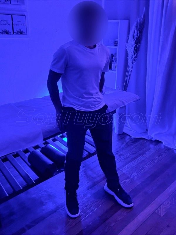 Hola, soy Fabi Masajista, Bienvenido a mi perfil !