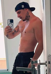 Max Escort Masculino