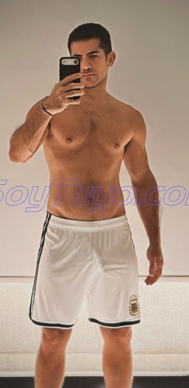 Hola, soy Adrián, Bienvenido a mi perfil !