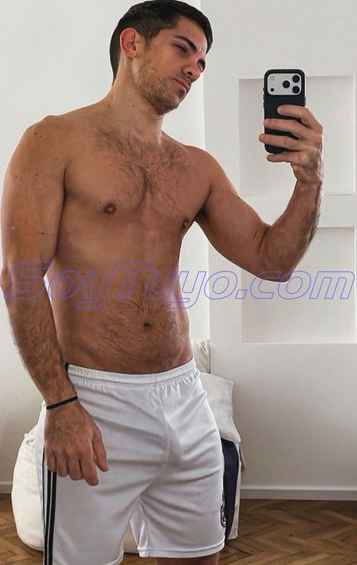 Hola, soy Adrián, Bienvenido a mi perfil !