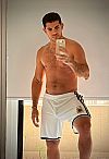 Adrián Masajista masculino