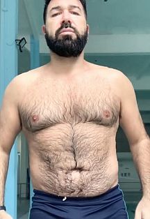 Alex Montiel Masajista masculino