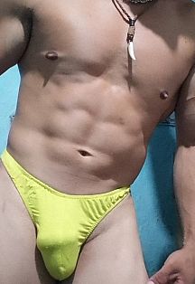 Chris Escort Masculino