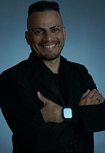 Maikol Male Masseur