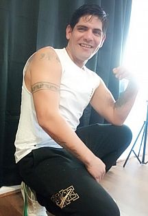 Amir Escort Masculino