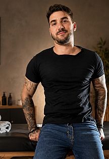 Gino Masajista masculino