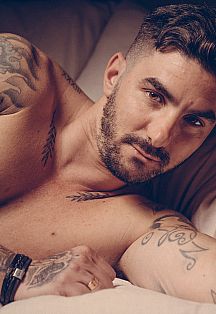 Gino Escort Masculino