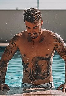 Gino Masajista masculino