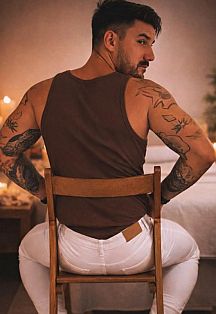 Gino Masajista masculino