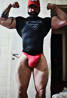 Norbert Escort Masculino