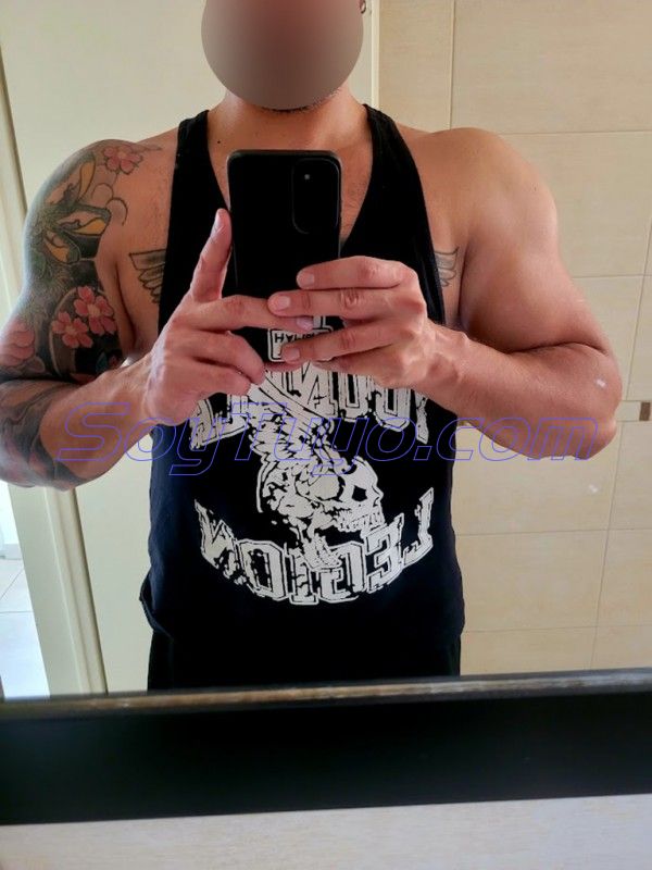 Hola, soy Pietro, Bienvenido a mi perfil !