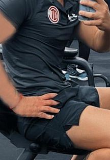 Erik VIP Uy Escort Masculino