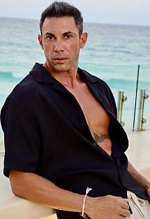 Felix Escort Masculino