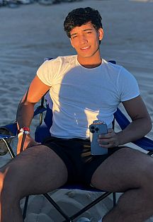 Carlos Escort Masculino