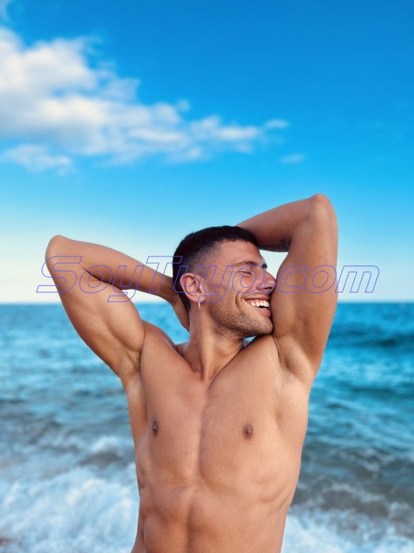 Hi, I am Nazareno, Welcome to my profile!