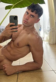 Nazareno Masajista masculino