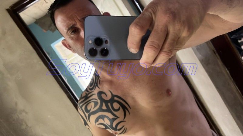 Hola, soy Axel B., Bienvenido a mi perfil !