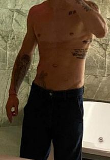 Emir Escort Masculino