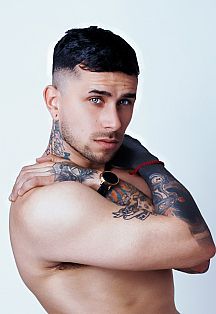 Francis Escort Masculino