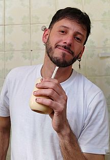 Tiziano Escort Masculino