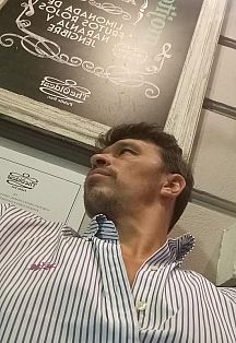 Caligula Escort Masculino