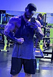 Luis Escort Masculino