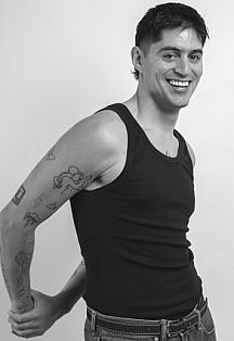 Ramiro Escort Masculino