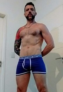 Joris Escort Masculino