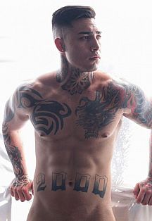 Cosmo Escort Masculino