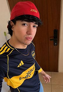 Aaren Escort Masculino