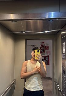 Agustin W. Escort Masculino