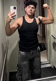 Agustin W. Escort Masculino