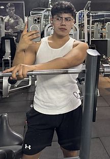 Agustin W. Escort Masculino