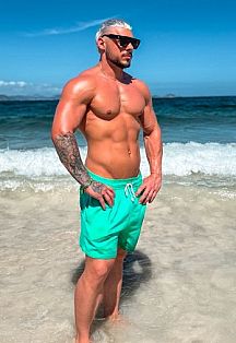 Aquiles Escort Masculino