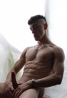 Mauro Escort Masculino