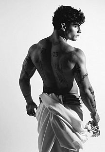 Paolo Can XXL Escort Masculino