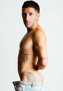 Bublle Boy Escort Masculino
