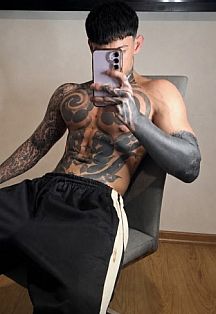 Brian Fit Escort Masculino