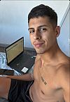 Poyen Masajista masculino