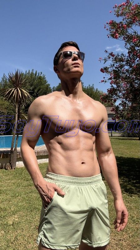 Hi, I am Dorian, Welcome to my profile!