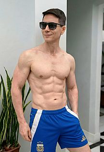 Dorian Escort Masculino