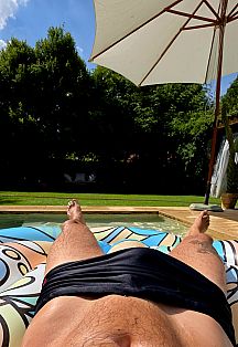 Señor Grey Escort Masculino