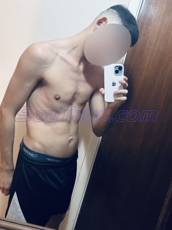 Hola, soy Emmanuel Vip, Bienvenido a mi perfil !