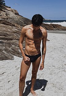 Bratz Escort Masculino