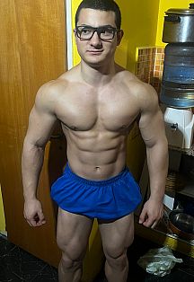 Arnold Escort Masculino